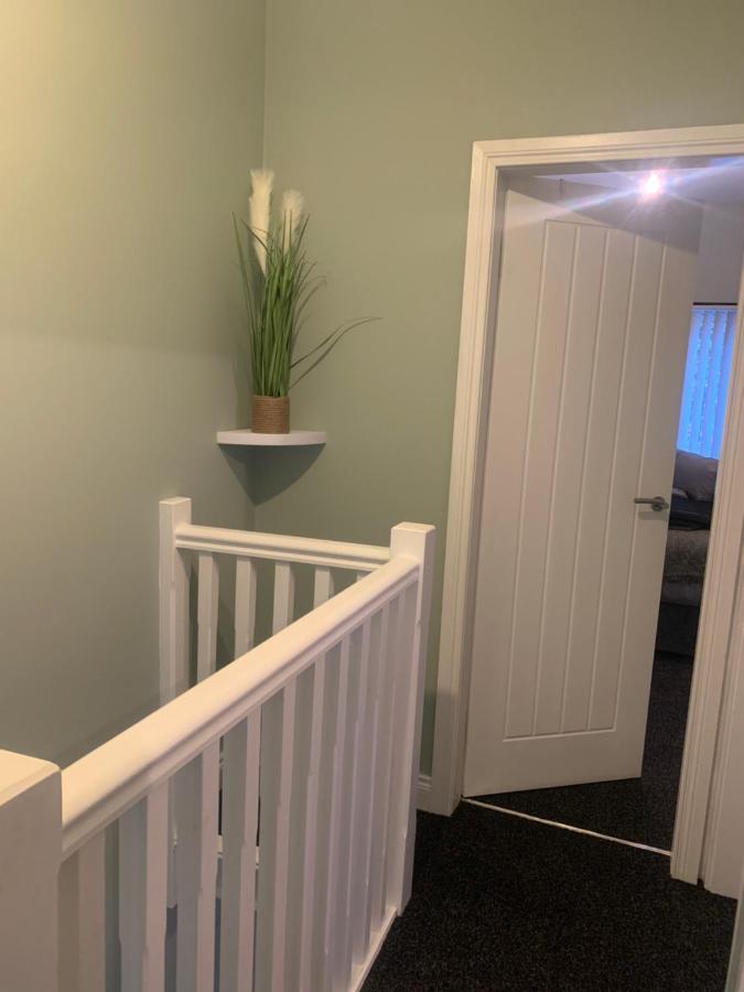 2 Bedroom Cheerful House Close To City Center Belfast Eksteriør bilde
